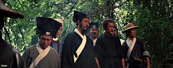 A still #28 from The Valiant Ones (1975)