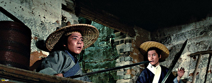 A still #71 from The Valiant Ones (1975)