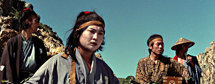 A still #13 from The Valiant Ones (1975)