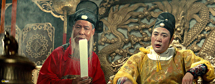 A still #6 from The Valiant Ones (1975)