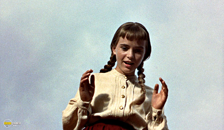 A still #6 from The 3 Worlds of Gulliver (1960)