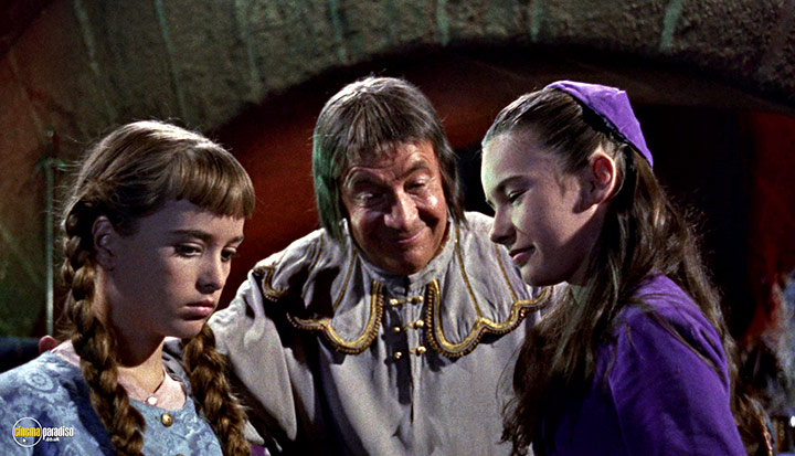 A still #60 from The 3 Worlds of Gulliver (1960)