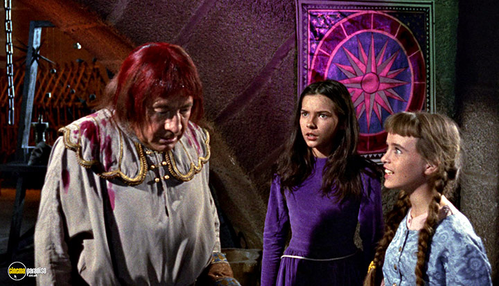 A still #62 from The 3 Worlds of Gulliver (1960)