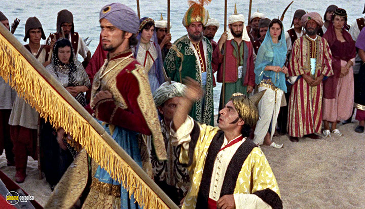 A still #69 from The 3 Worlds of Gulliver (1960)