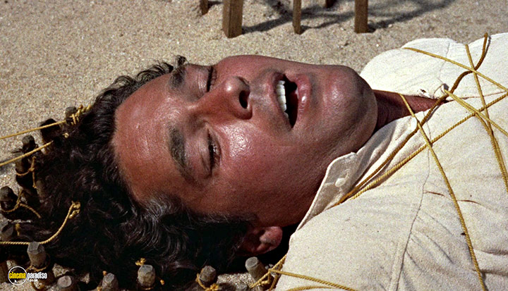 A still #71 from The 3 Worlds of Gulliver (1960)