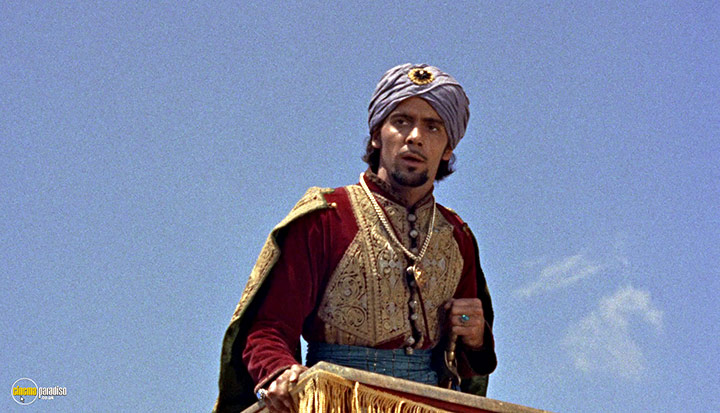 A still #76 from The 3 Worlds of Gulliver (1960)