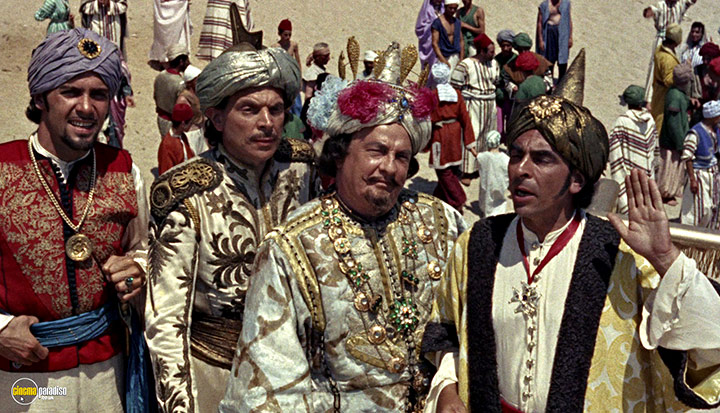 A still #81 from The 3 Worlds of Gulliver (1960)
