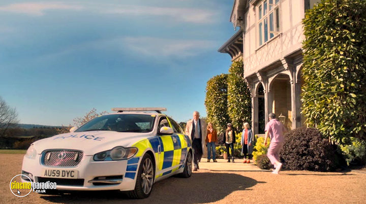A still #32 from Queens of Mystery: Series 2 (2022)
