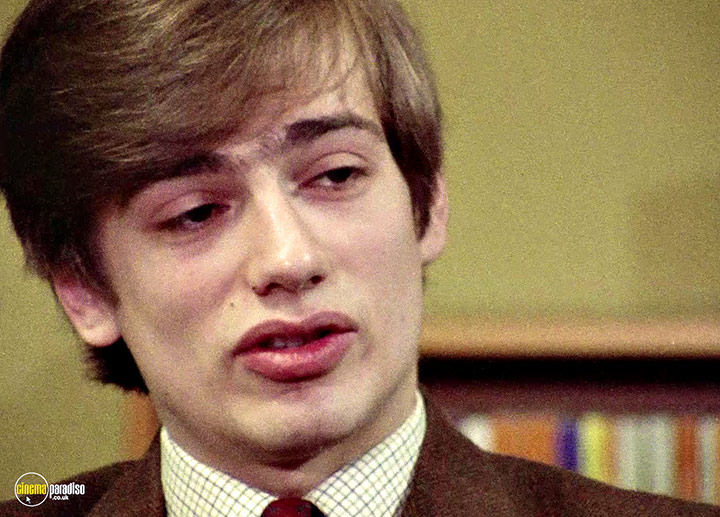 A still #33 from 28 Up (1984)