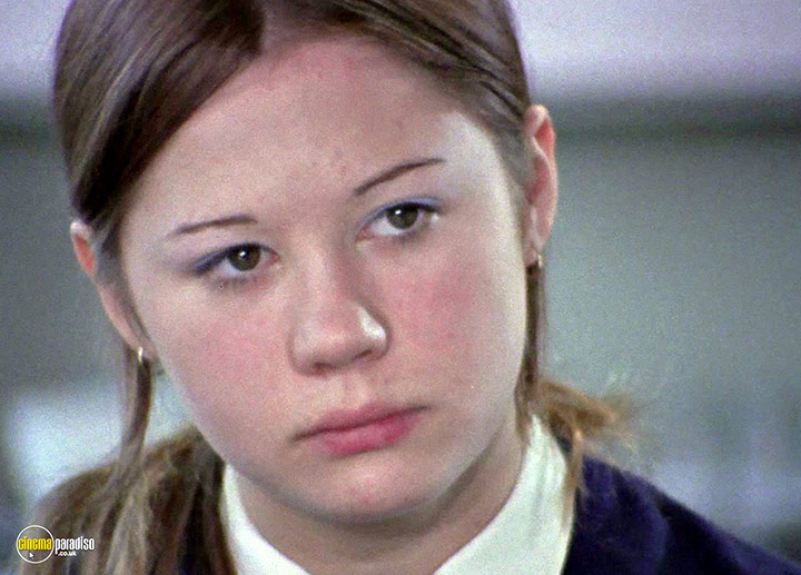 A still #52 from 28 Up (1984)