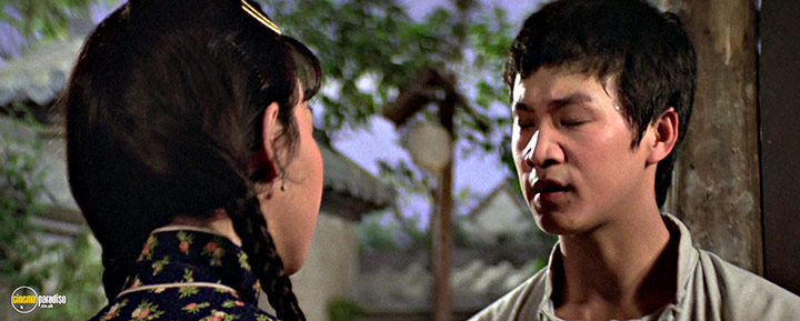 A still #32 from The Shadow Boxing (1979)