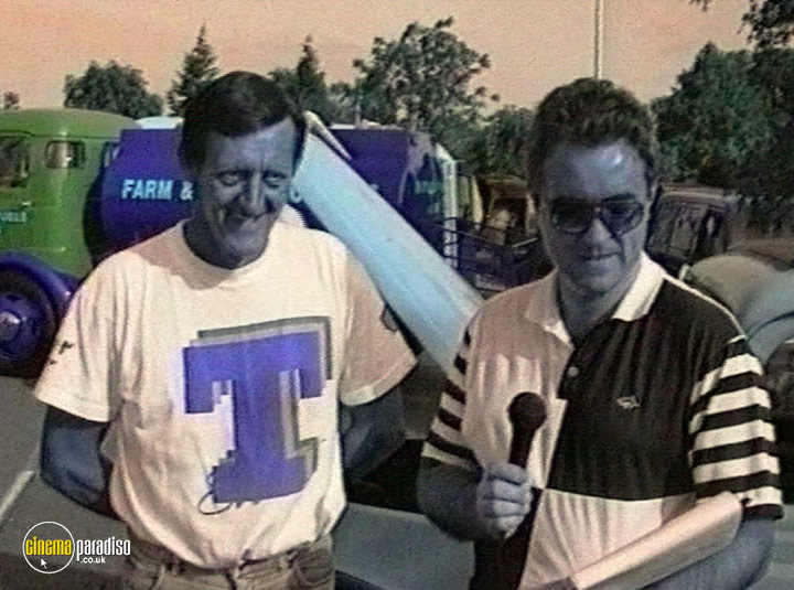 A still #4 from Classic Commercial Vehicles on Show: Vol.3 (2004)