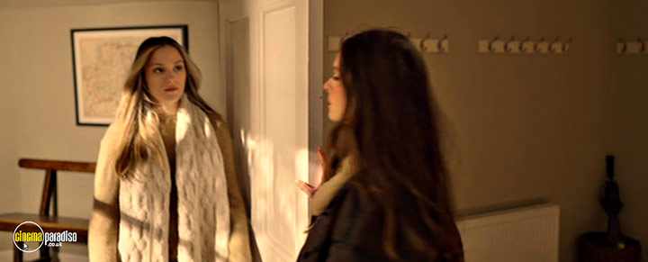 A still #68 from Goldilocks and the Three Bears: Death and Porridge (2024)