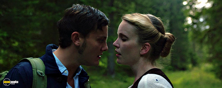 A still #20 from A Midsummer Night's Dream (2022)