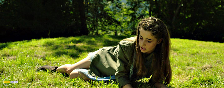 A still #46 from A Midsummer Night's Dream (2022)