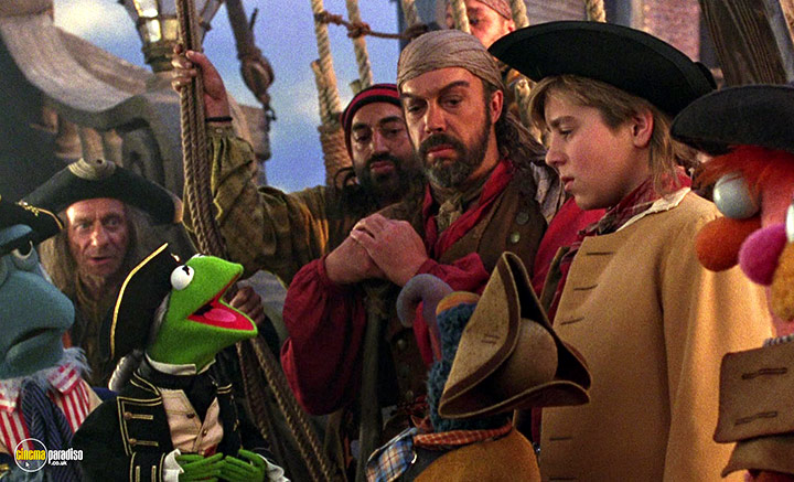 A still #1 from Muppet Treasure Island (1996)