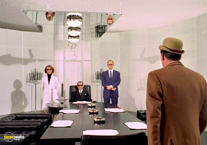 A still #43 from The Avengers: Series 5 (1967)