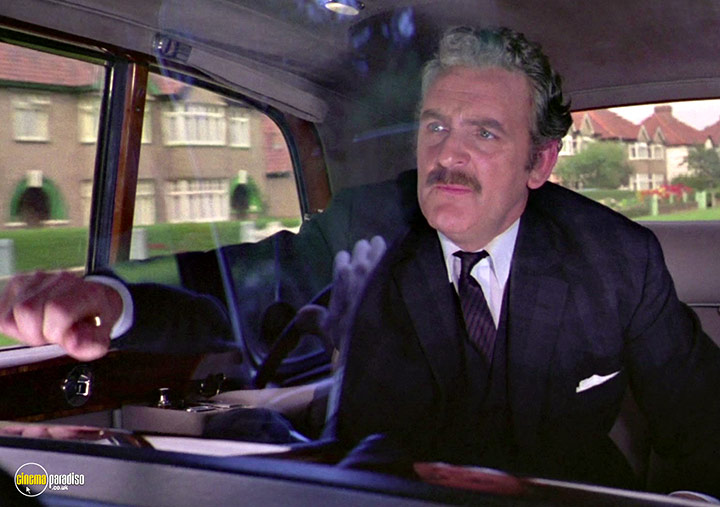 A still #7 from The Avengers: Series 5 (1967)