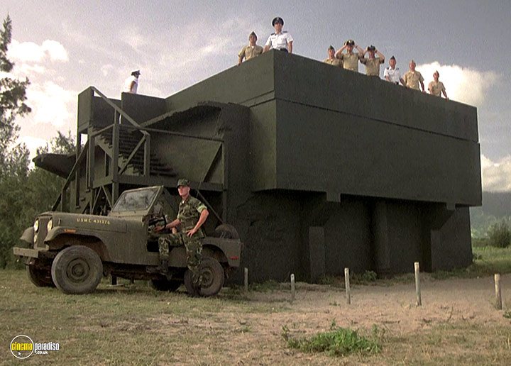A still #35 from Magnum P.I.: Series 3 (1982)