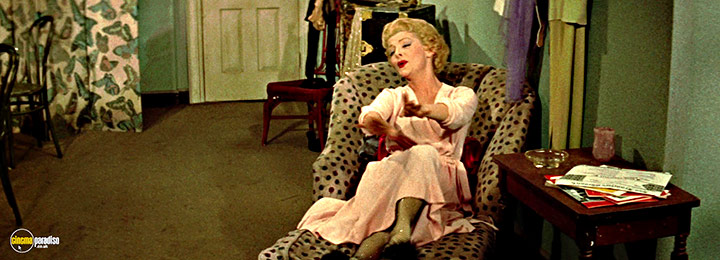 A still #18 from Guys and Dolls (1955)