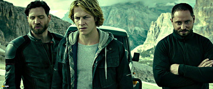A still #1 from Point Break (2015)