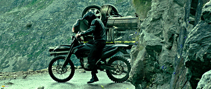 A still #37 from Point Break (2015)