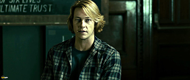 A still #39 from Point Break (2015)