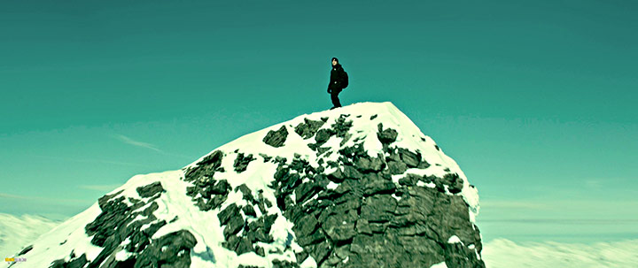 A still #55 from Point Break (2015)