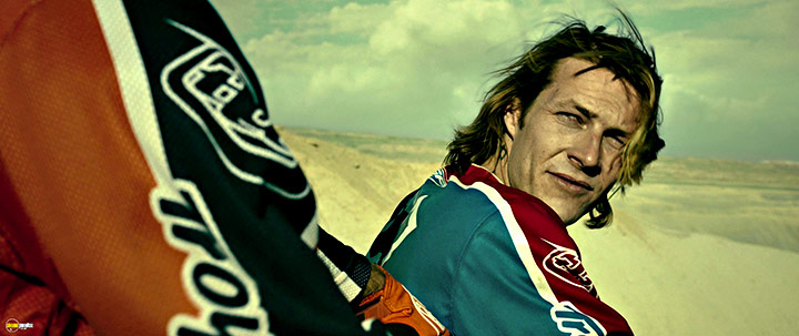 A still #63 from Point Break (2015)