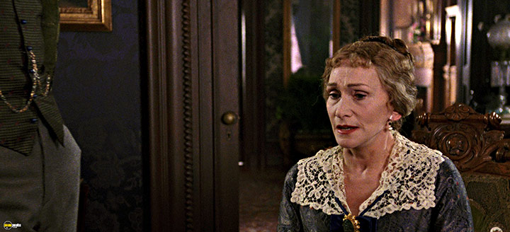 A still #54 from The Age of Innocence (1993)