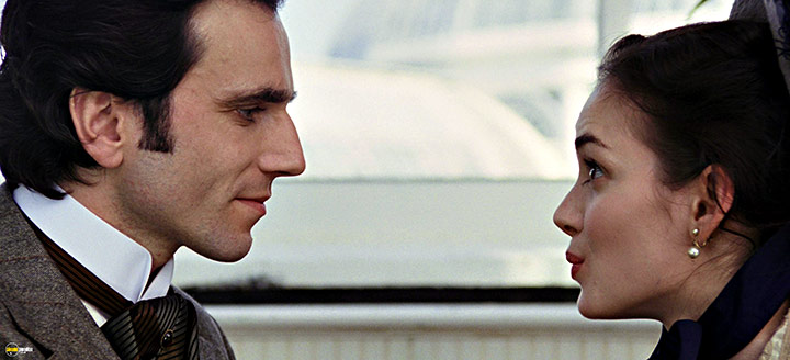 A still #62 from The Age of Innocence (1993)