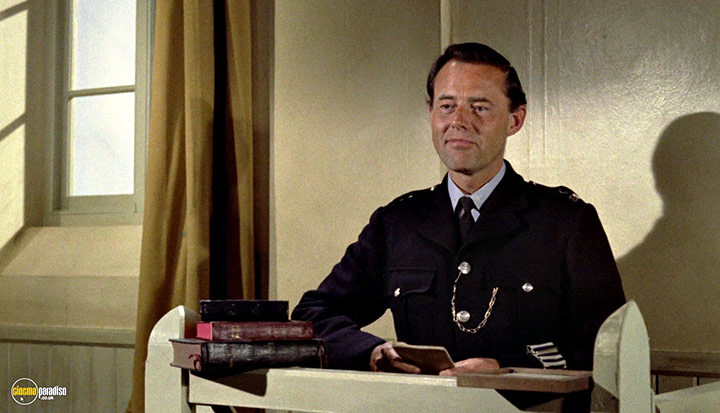 A still #9 from The Fast Lady (1962)
