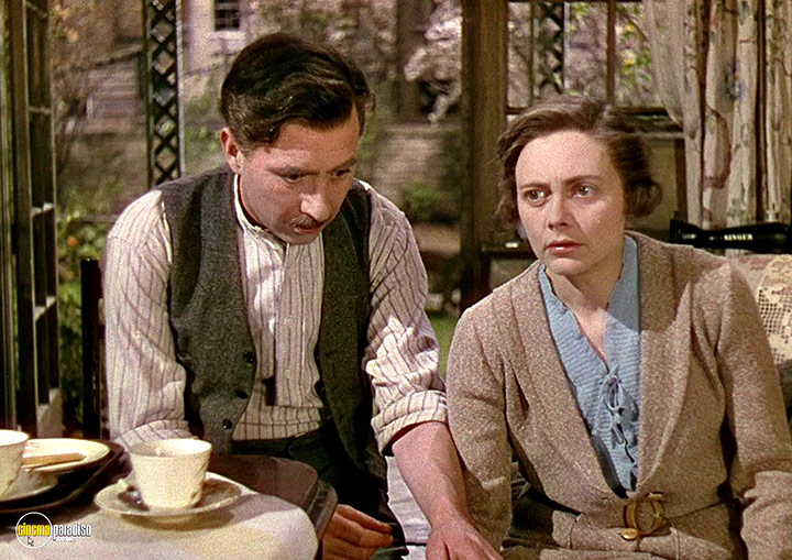 A still #60 from This Happy Breed (1944)