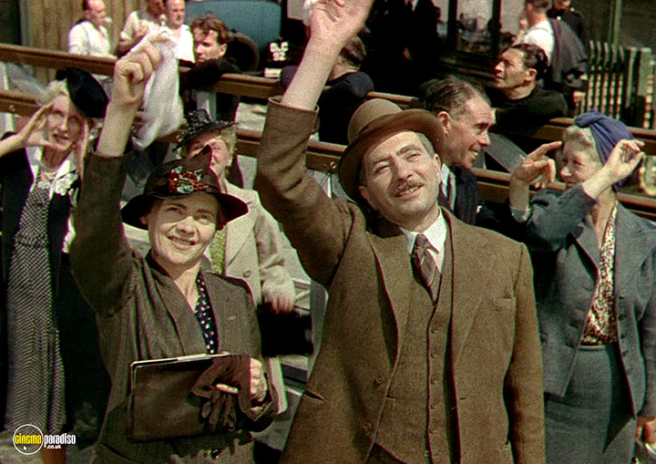 A still #79 from This Happy Breed (1944)