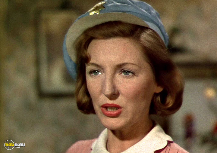 A still #2 from This Happy Breed (1944)