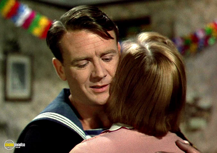 A still #97 from This Happy Breed (1944)