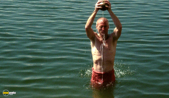 A still #40 from Heat and Dust (1983)