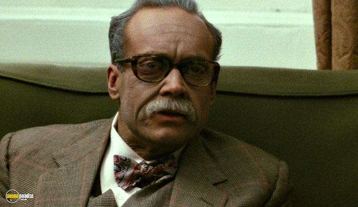 A still #66 from Heat and Dust (1983)
