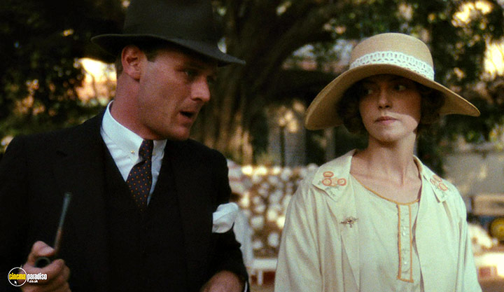 A still #70 from Heat and Dust (1983)