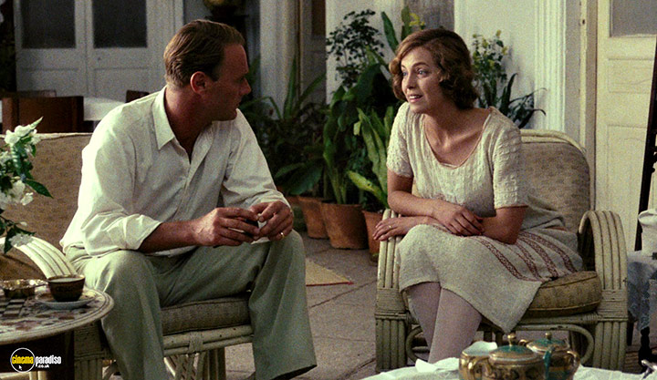 A still #78 from Heat and Dust (1983)