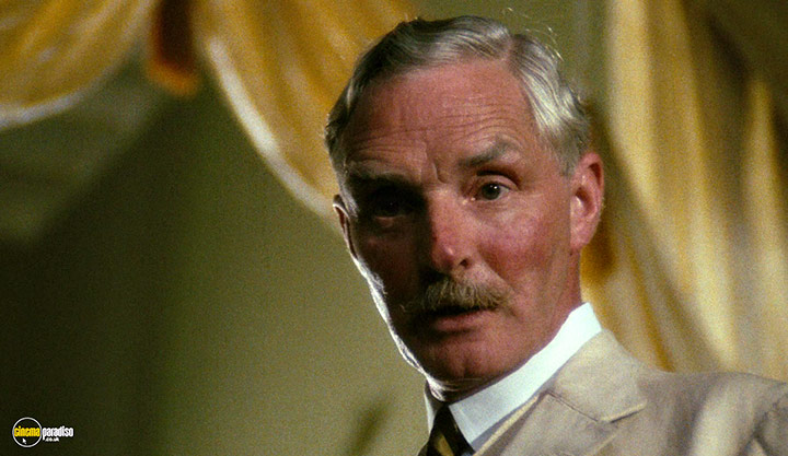 A still #84 from Heat and Dust (1983)