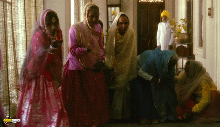 A still #86 from Heat and Dust (1983)