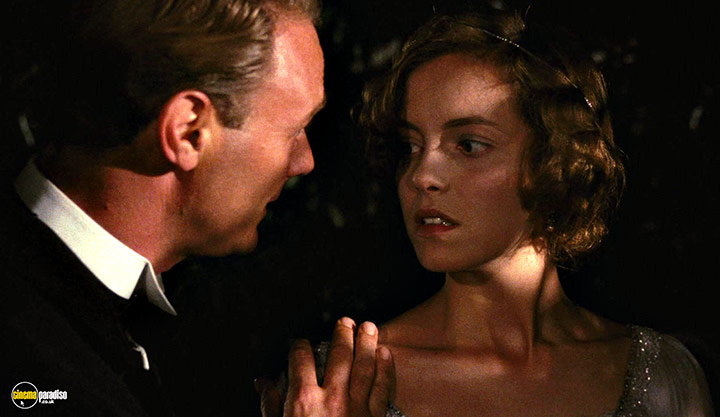 A still #93 from Heat and Dust (1983)