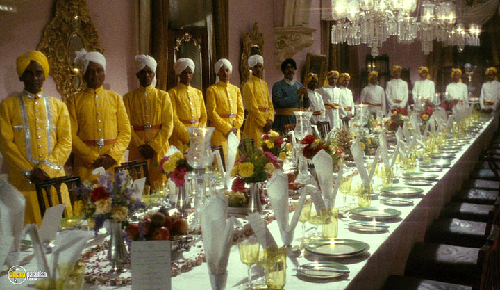 A still #111 from Heat and Dust (1983)