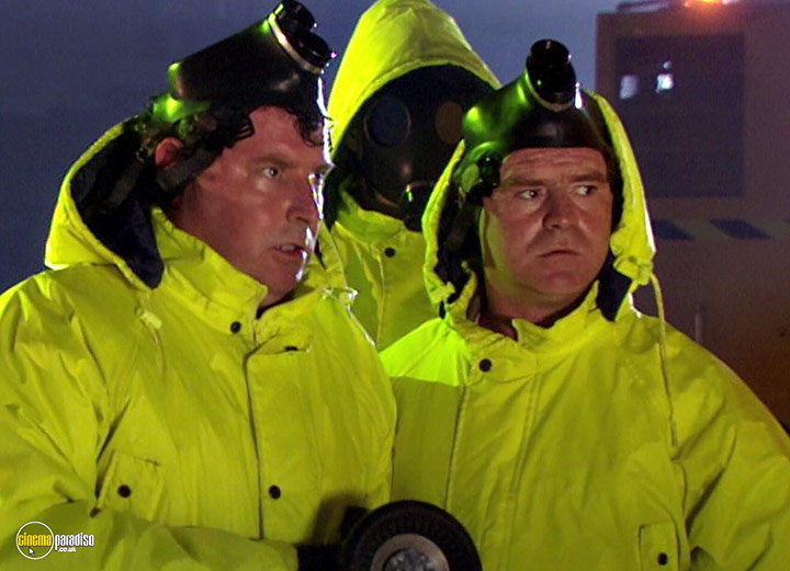 A still #43 from Red Dwarf: Series 8 (1999)