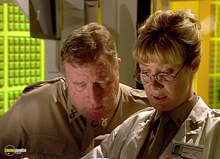 A still #54 from Red Dwarf: Series 8 (1999)
