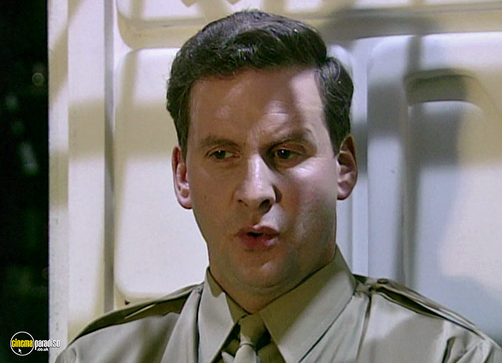 A still #58 from Red Dwarf: Series 8 (1999)