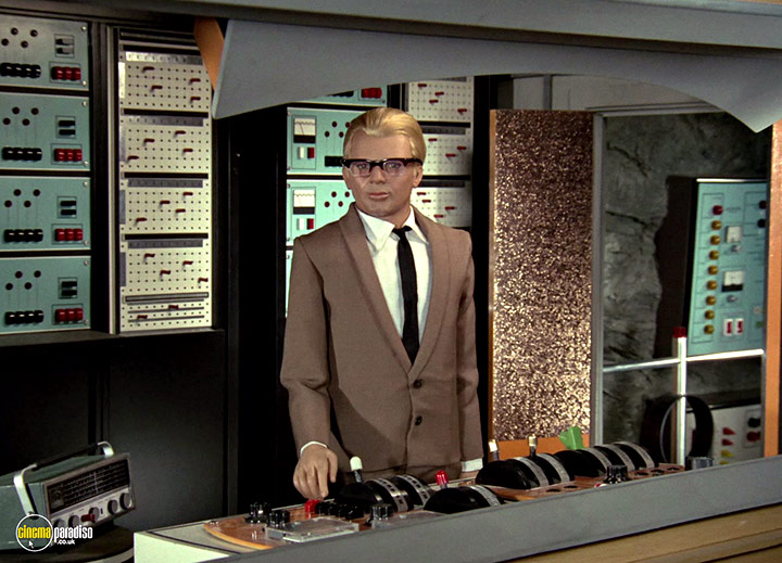 A still #1 from Joe 90: Series (1969)