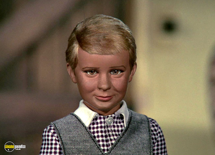 A still #5 from Joe 90: Series (1969)