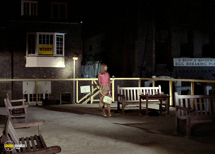A still #23 from Man in a Suitcase: Series (1968)